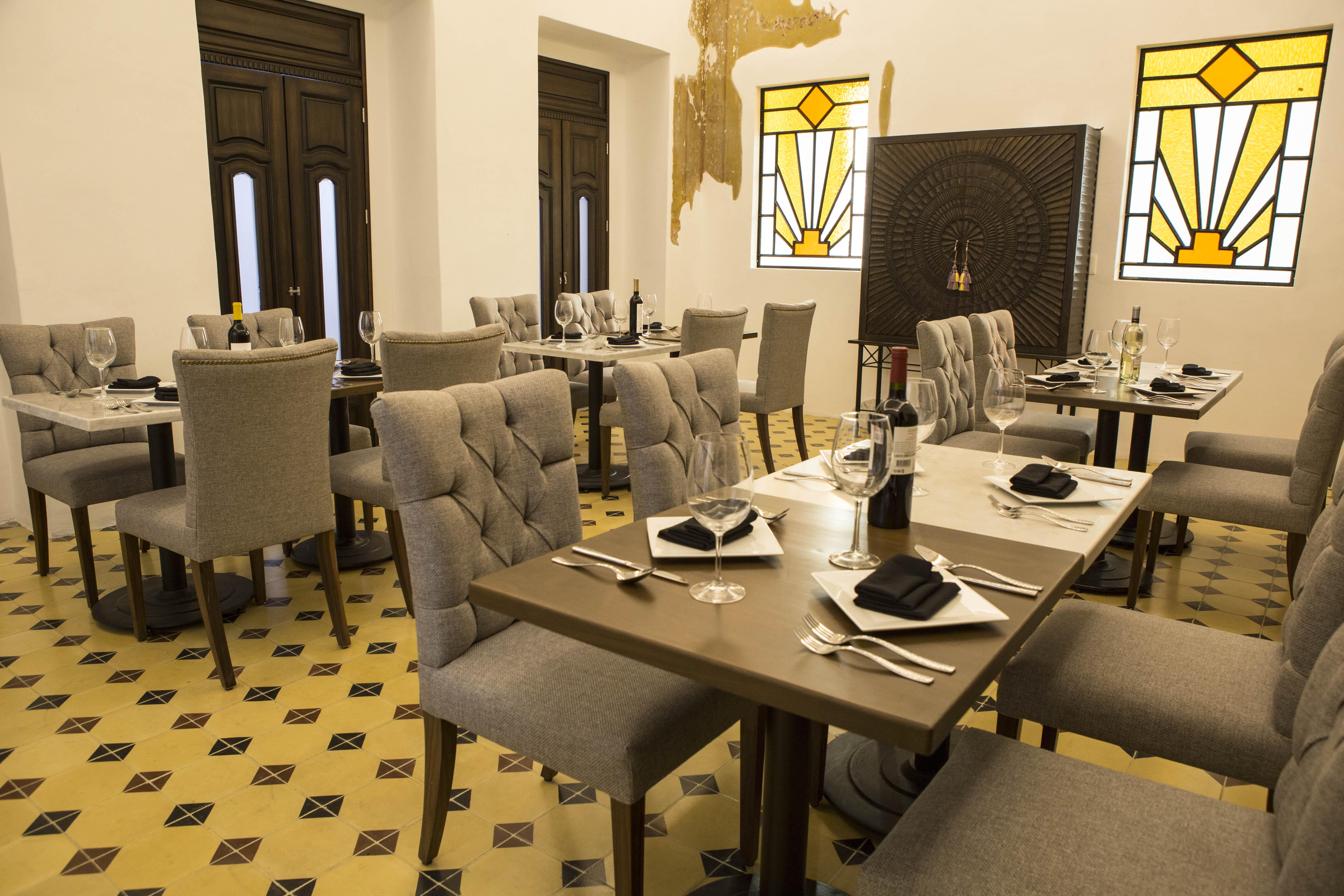 Ikonik Hotel פואבלה מראה חיצוני תמונה