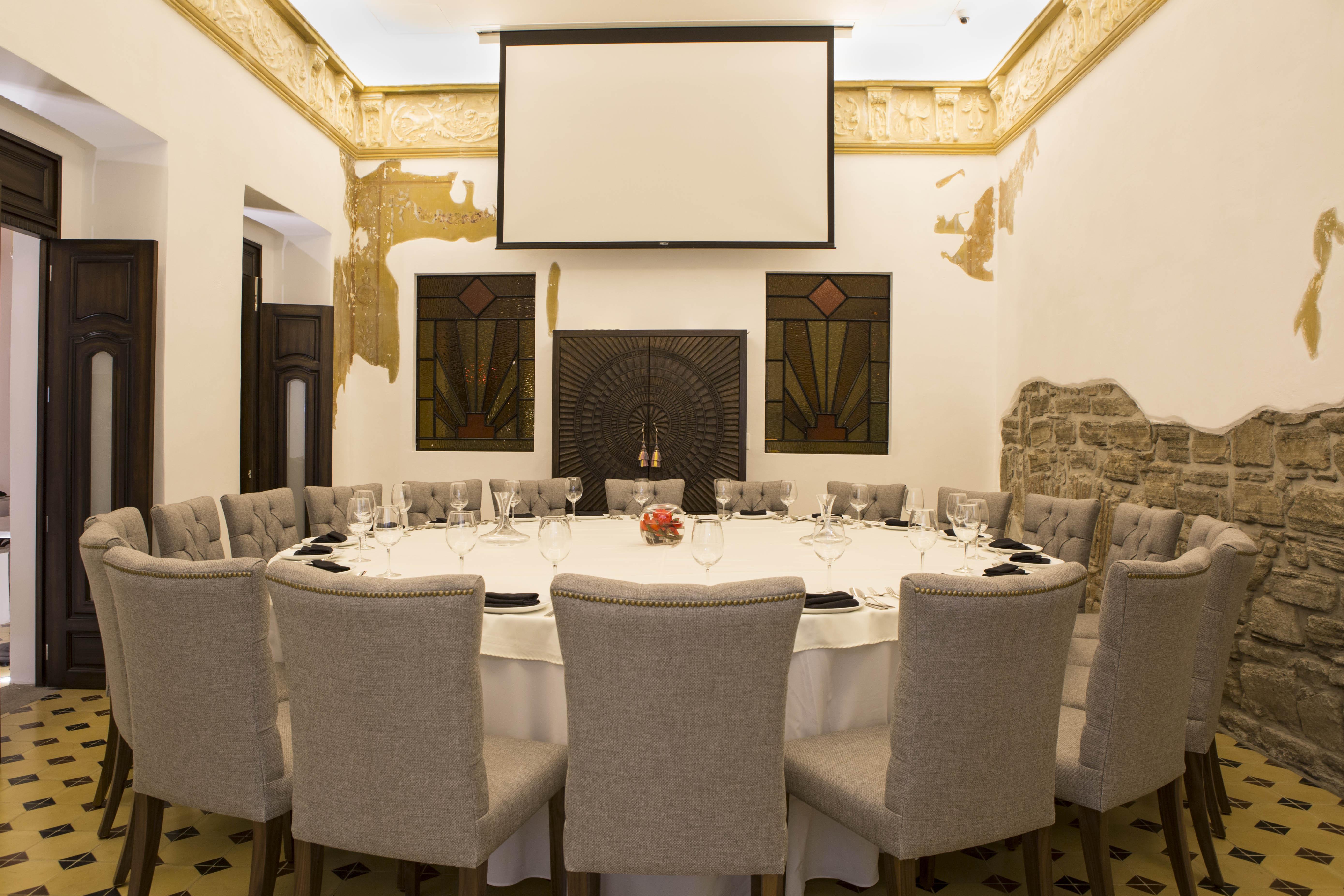 Ikonik Hotel פואבלה מראה חיצוני תמונה