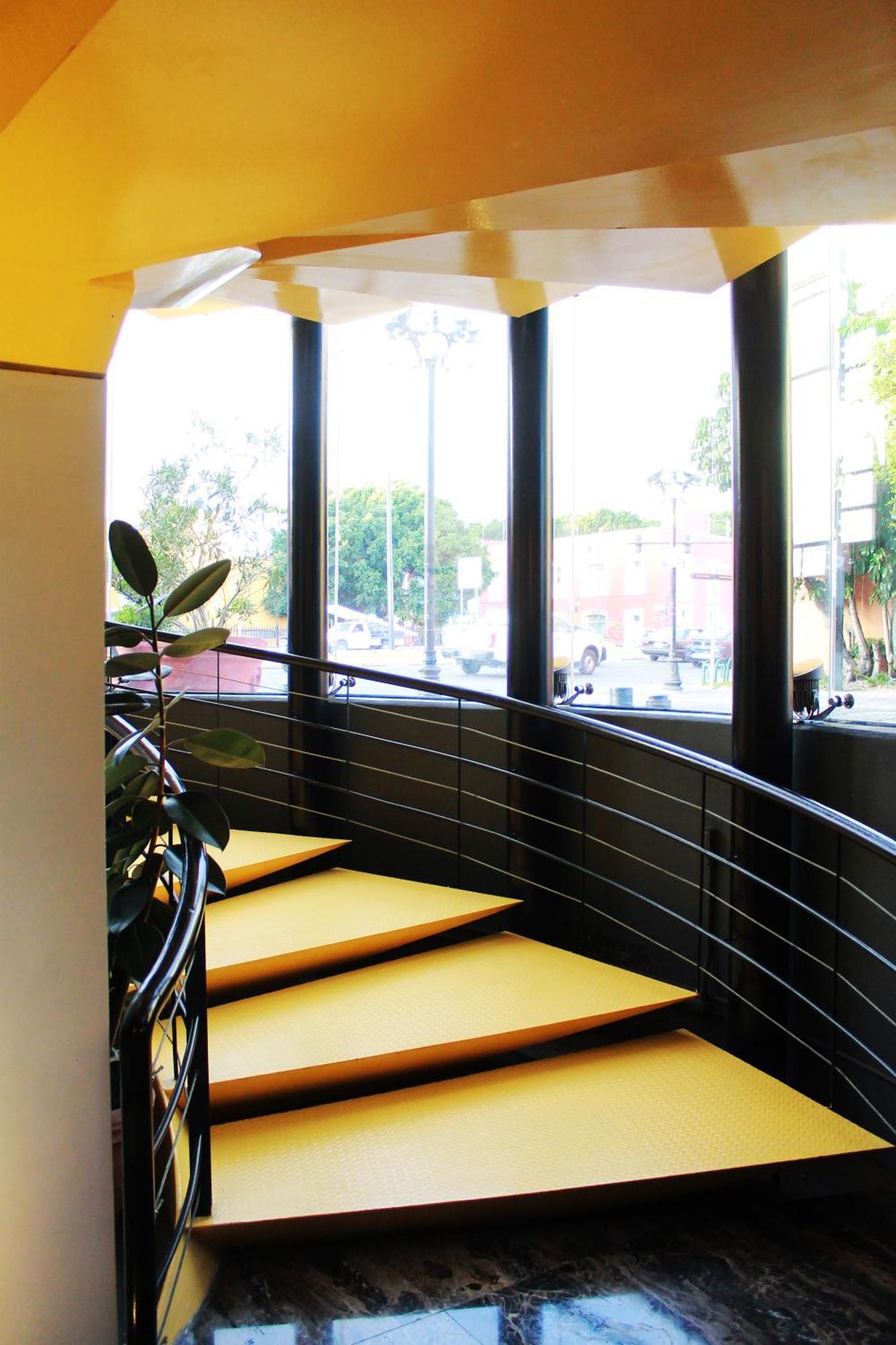 Ikonik Hotel פואבלה מראה חיצוני תמונה